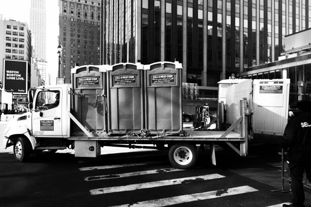 Porta potty delivery and setup in Fennimore, WI